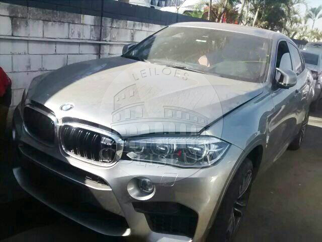 LOTE 002 -  BMW X6 4.4 M 4X4 COUPÉ V8 2017