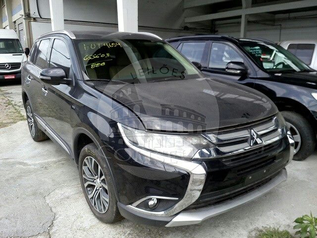 LOTE 028 - Mitsubishi Outlander 3.0 V6 GT Top 4WD 2019