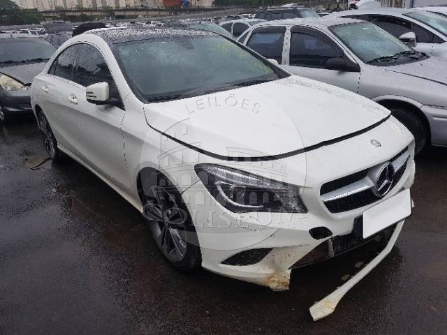 LOTE 008 - MERCEDES BENZ CLASSE CLA 200 1.6 16V 2015