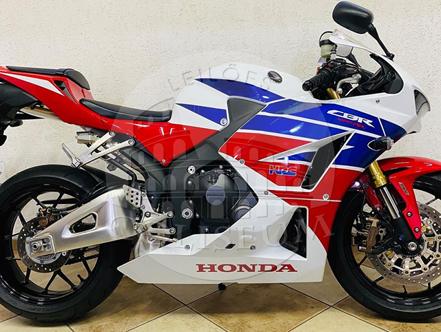 Lote 003 - Honda CBR 600RR 2014