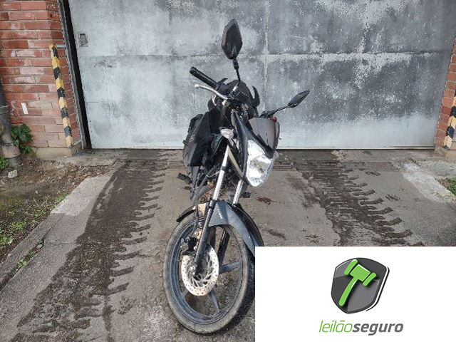 LOTE 010 YAMAHA YS 150 FAZER SED 2022