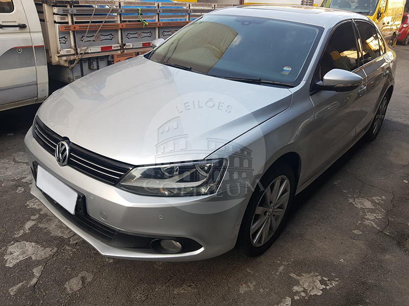 LOTE 033 - Jetta 2.0 Total Flex 8V Triptronic 2012