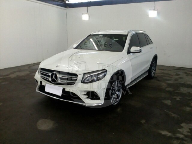 LOTE 038 - MERCEDES-BENZ GLC 250 2018