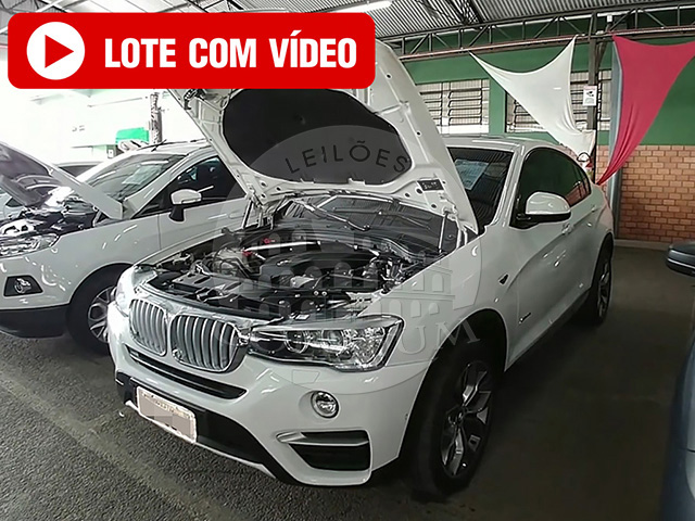 LOTE 002 -  BMW x4 XDrive 28i 2015 